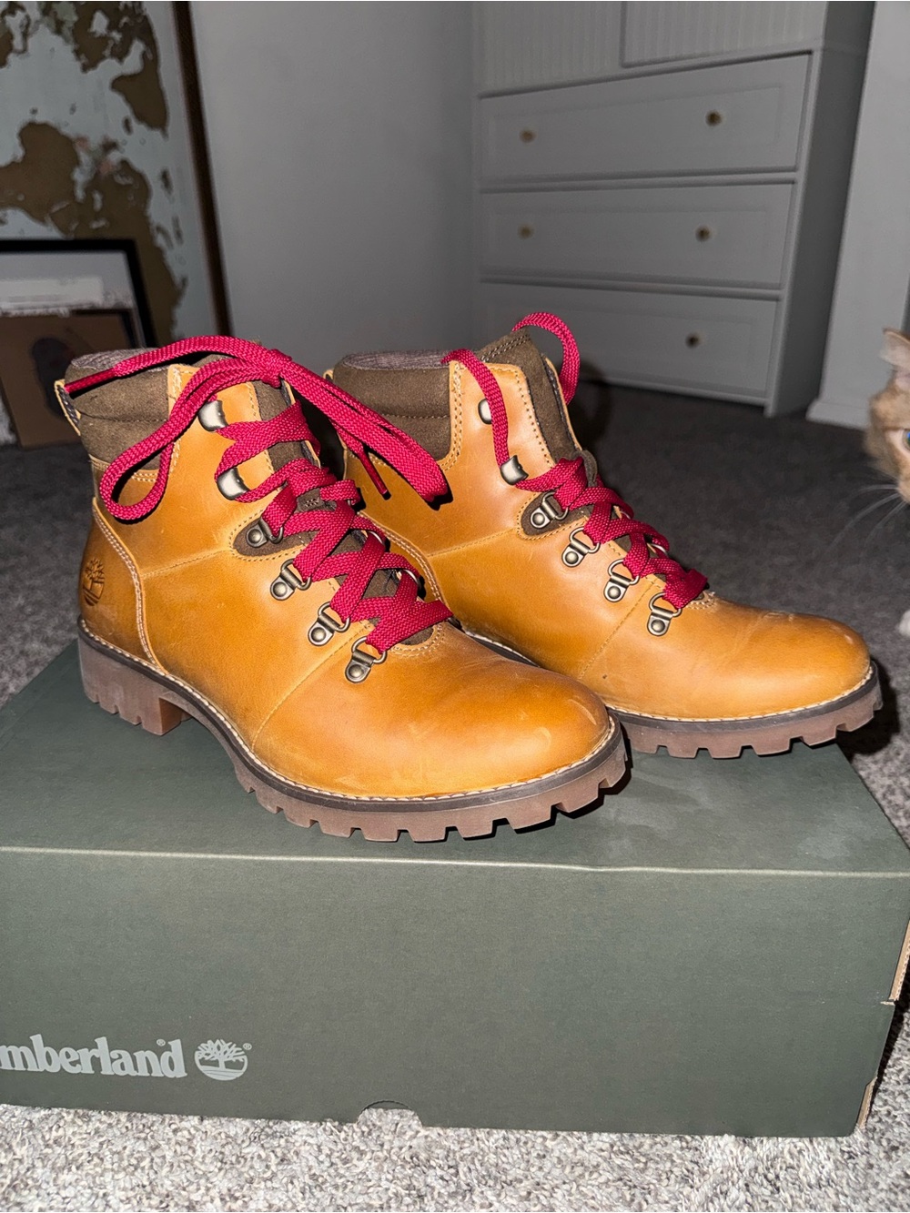 Timberland Women’s Leather Boots with red laces